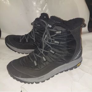 Merrell Antora Waterproof Snow Boots Women's 10 Black Vibram Worn Once